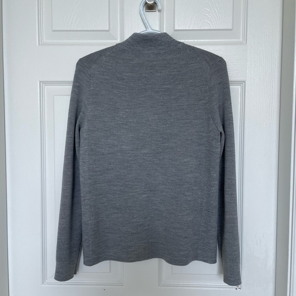 Uniqlo Women’s Zip-Up Cardigan - Picture 2 of 3